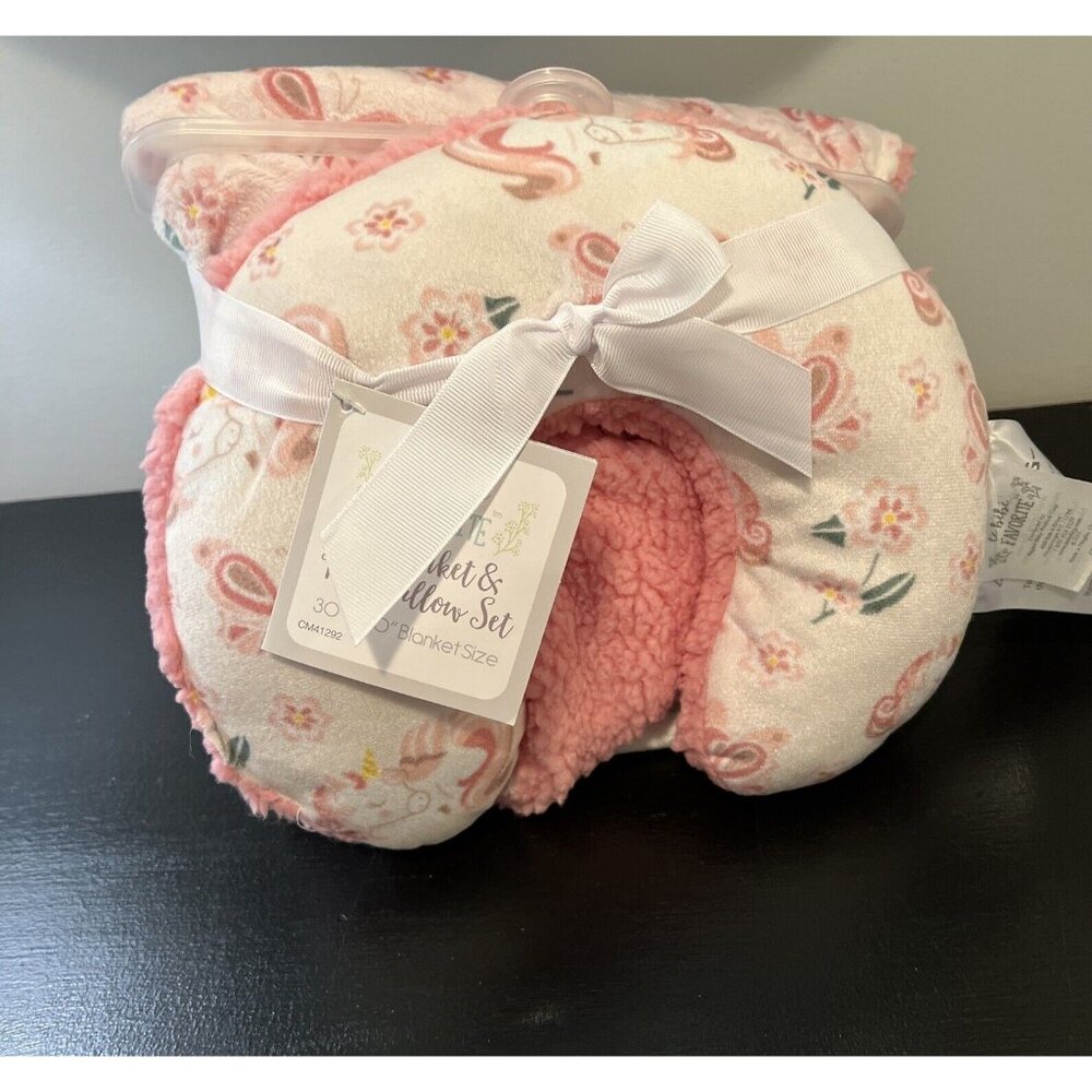 Le Bebe Favorite Pink 30” X 40” Unicorn Blank Neck Pillow Set New With Tags